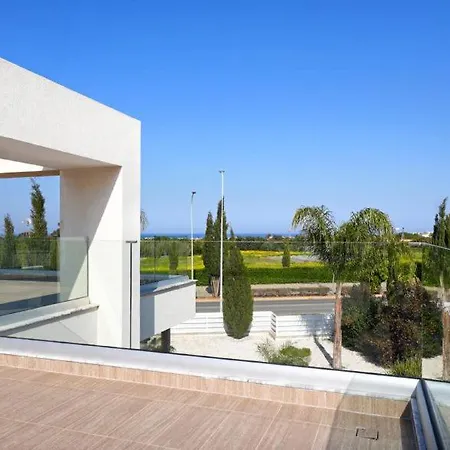 Camellia - 3bed Large Pool Protaras