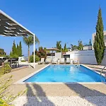 Villa Camellia - 3bed Large Pool