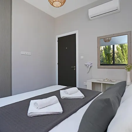 Villa Camellia - 3bed Large Pool *