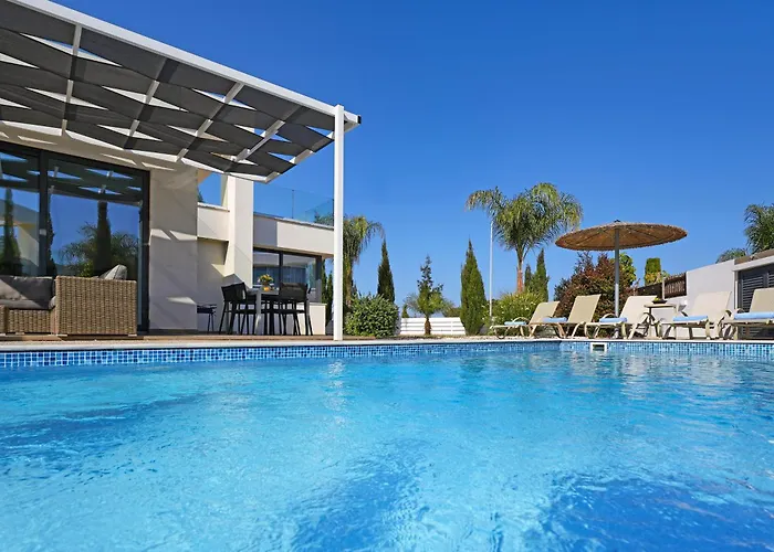 Camellia - 3bed Large Pool Protaras