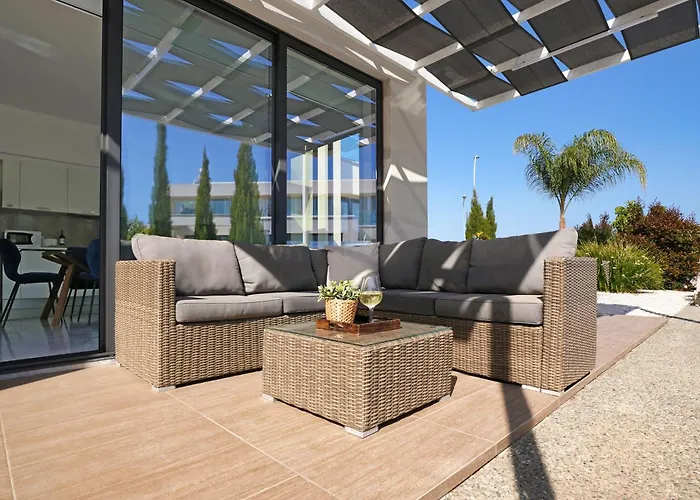 Villa Camellia - 3bed Large Pool